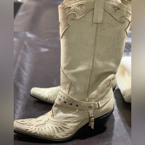 Women’s Cowboy Boots